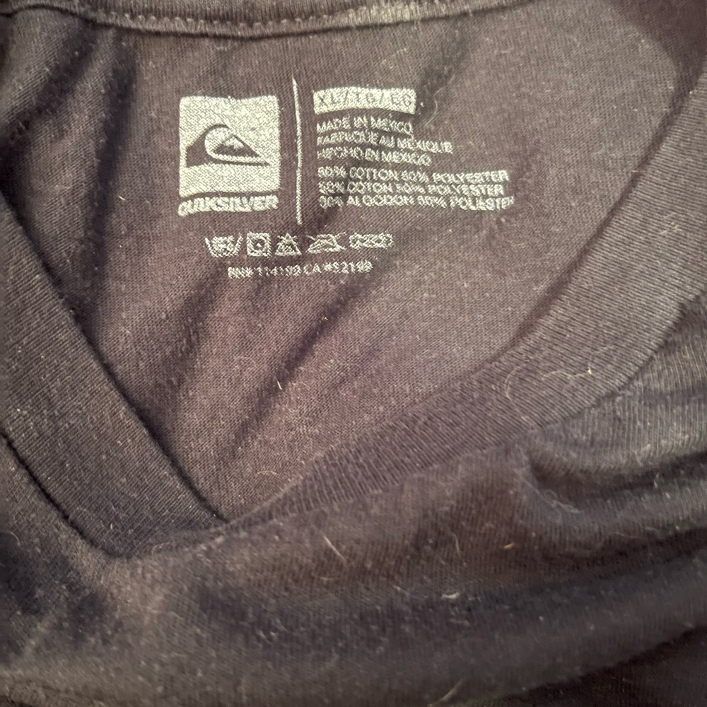 Quiksilver T-Shirt BUNDLE - Set of 3 - Picture 3 of 7